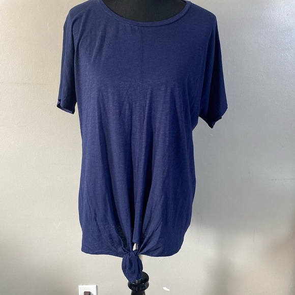New Directions Navy Blue Tie Front Tee Sz L NWT - Picture 1 of 6